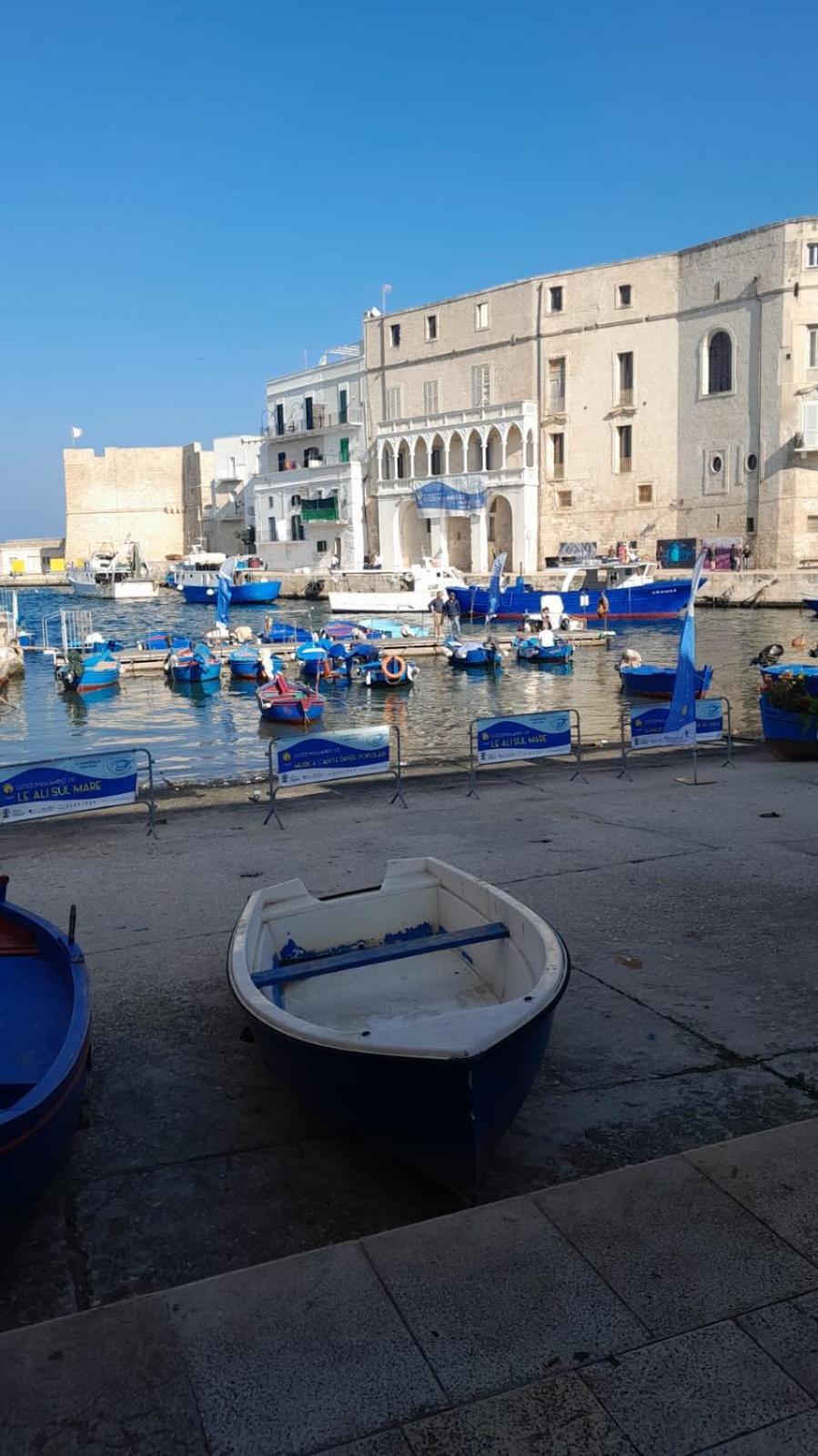Вилла Il Nido Al Castello Монополи Экстерьер фото